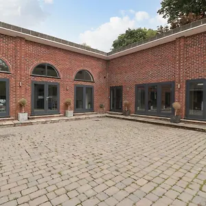 The Annex Holiday home Wimborne Minster